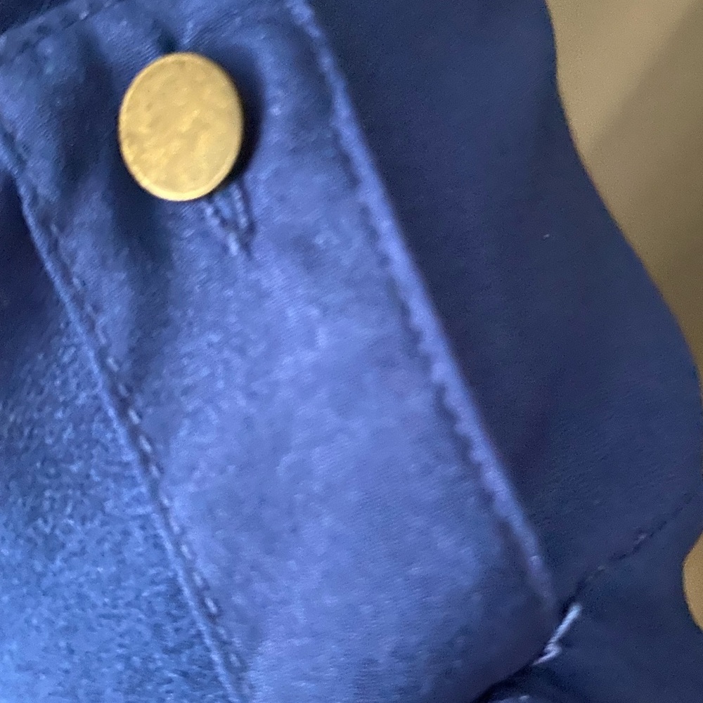 Hawthorn button down blouse - Picture 2 of 5